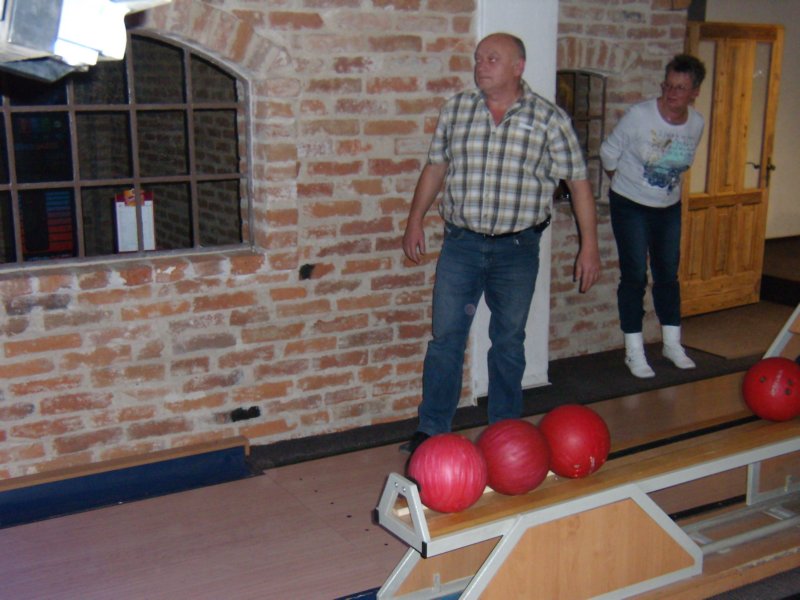 pb100063.jpg