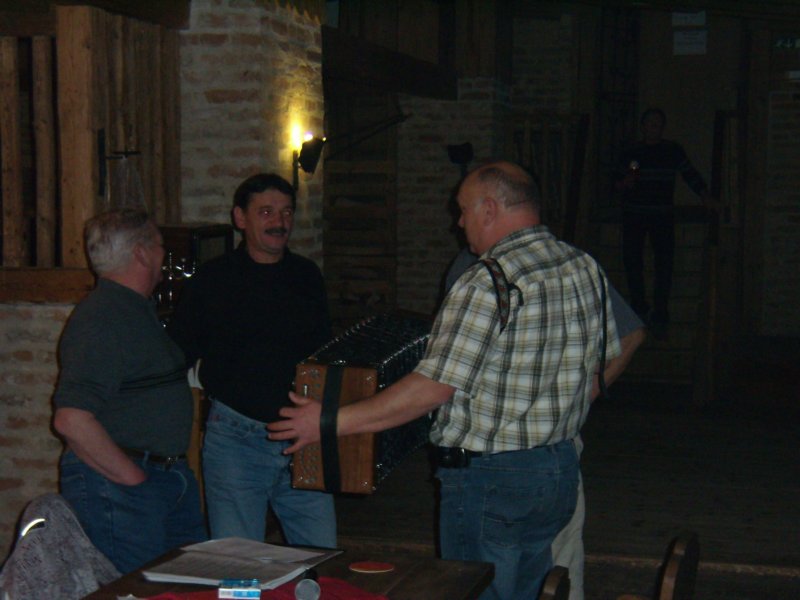 pb100093.jpg